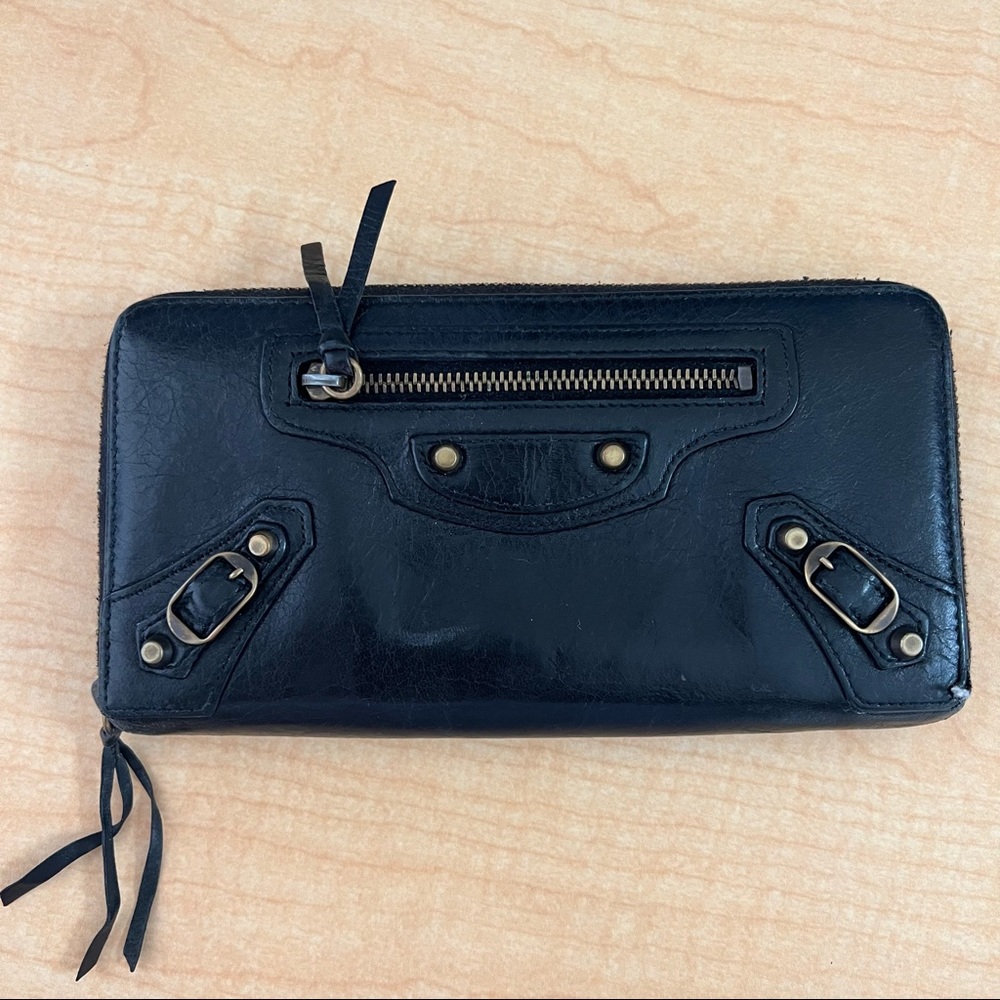 Pre-owned Balenciaga Zip Continental Wallet